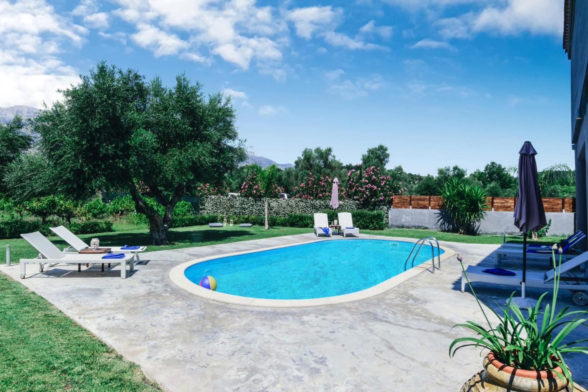 Villa Felenia - Private Pool Vryses Екстериор снимка